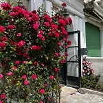 Escapade à Dans Beau T2 Avec Terrasse - Proche Gare Et Centre *