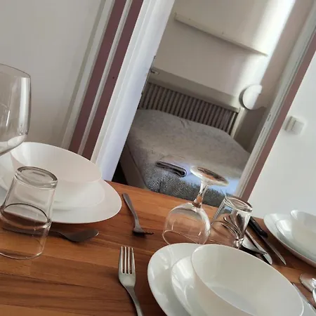 Апартаменты Escapade A Dans Beau T2 Avec Terrasse - Proche Gare Et Centre *