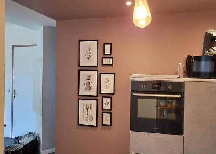 Escapade A Dans Beau T2 Avec Terrasse - Proche Gare Et Centre דירה לורדה