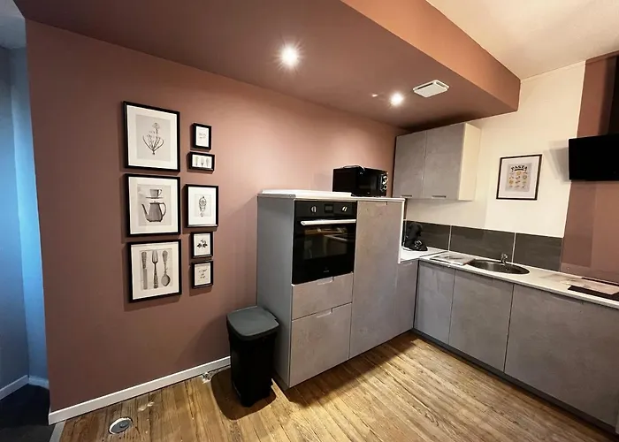 Escapade A Dans Beau T2 Avec Terrasse - Proche Gare Et Centre Apartment